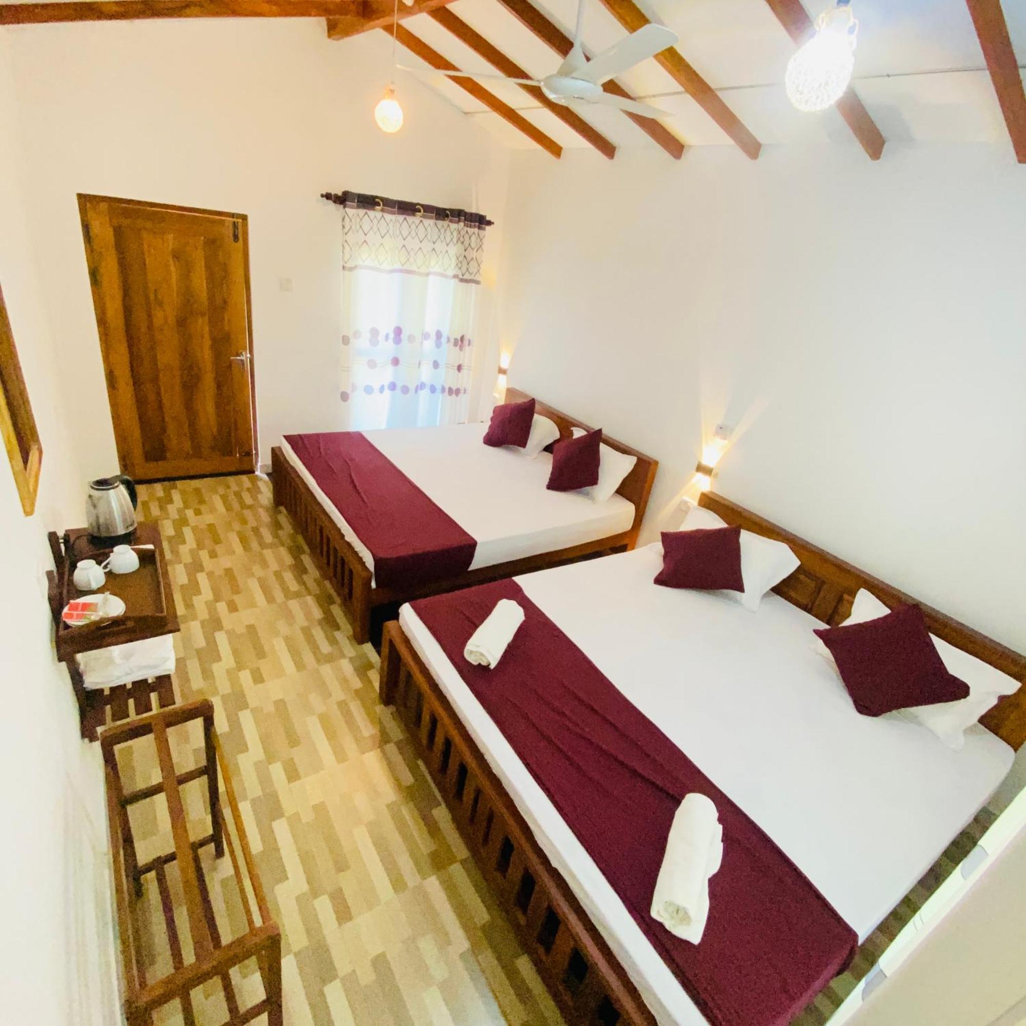River Paradise Safari House With Cooking Class 达瓦拉维 外观 照片