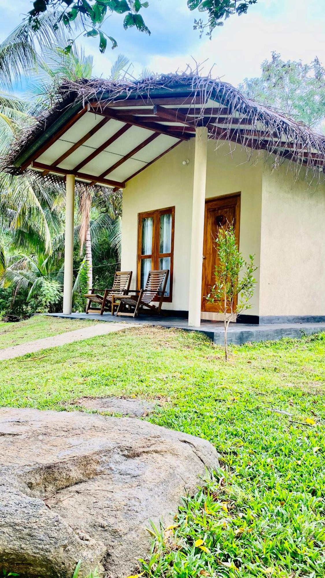 River Paradise Safari House With Cooking Class 达瓦拉维 外观 照片