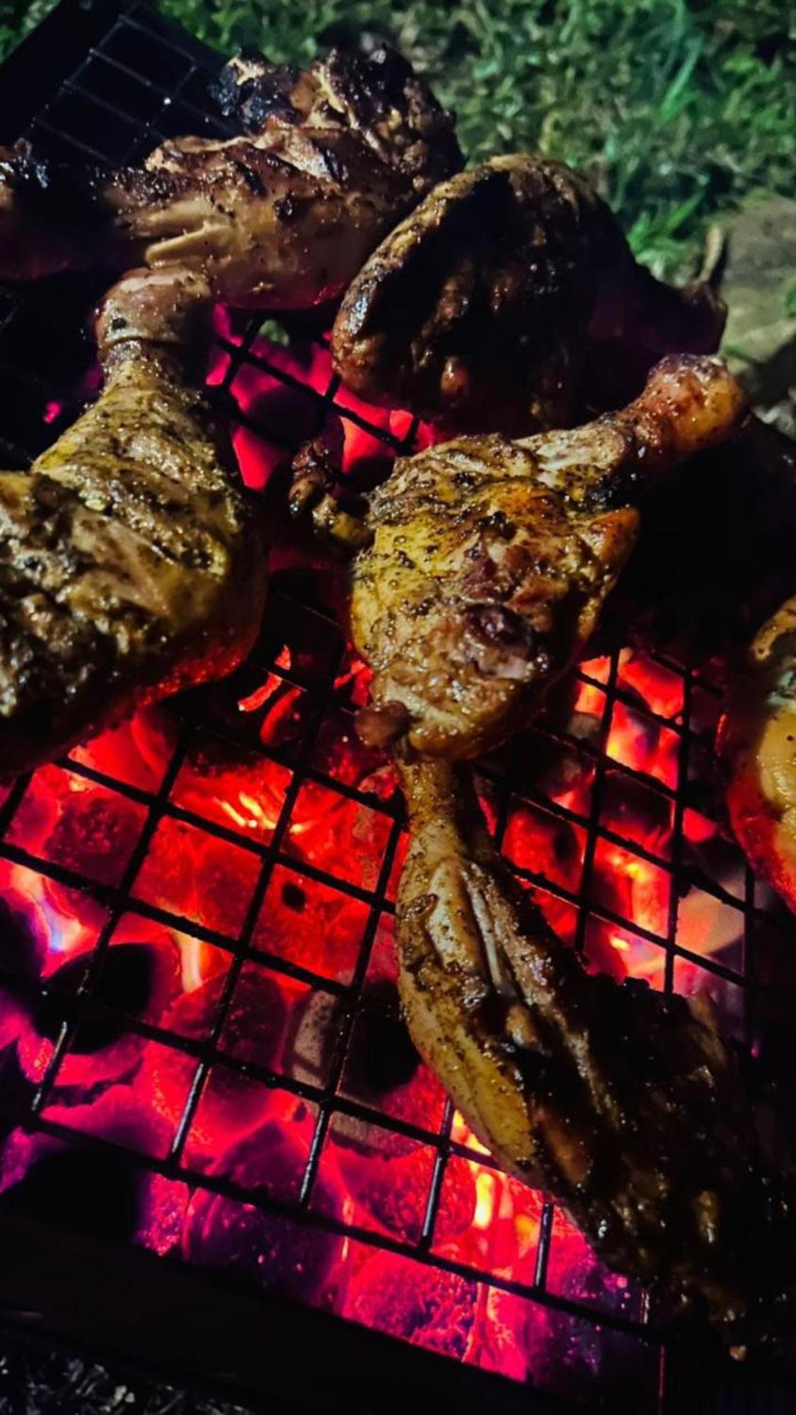River Paradise Safari House With Cooking Class 达瓦拉维 外观 照片
